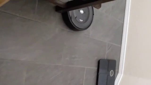 iRobot e5 смотреть онлайн