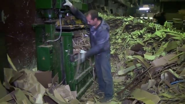 БИЗНЕС НА МАКУЛАТУРЕ. ПРЕССОВАНИЕ И ПЕРЕРАБОТКА КАРТОНА. смотреть онлайн