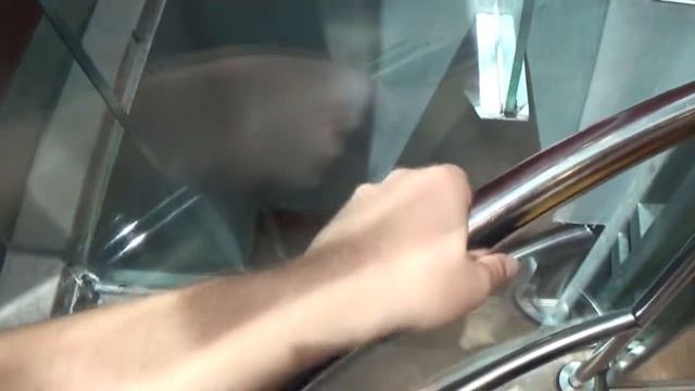 Ramat Aviv Mall, Tel Aviv, IL | 1997 Nechustan (mod. Schindler) hydraulic lifts (Center). смотреть онлайн