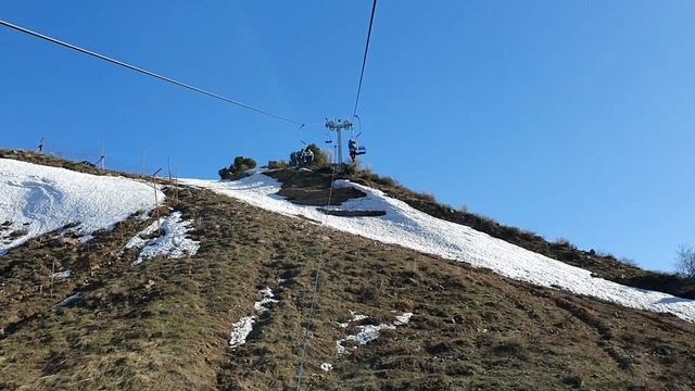 Uzbekistan БЕЛЬДЕРСАЙ склон горы КУМБЕЛЬ в отрогах западного Тянь-Шаня. смотреть онлайн