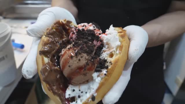 Домашние вафли из 300 яиц смотреть онлайн