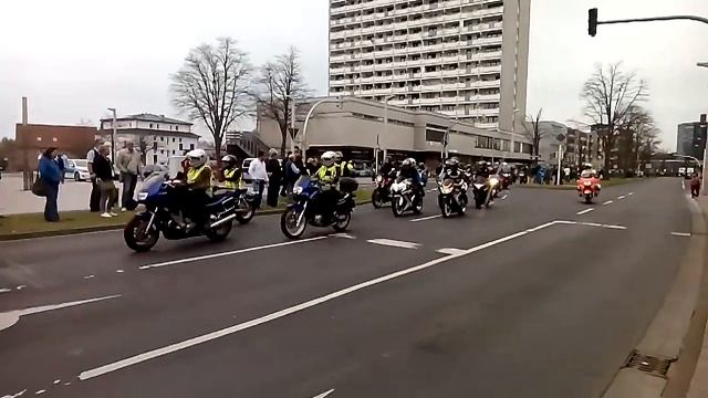 Dua Xe May - Moc Chau 25 4 2015