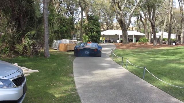 1966 Ford GT40 MK1 смотреть онлайн