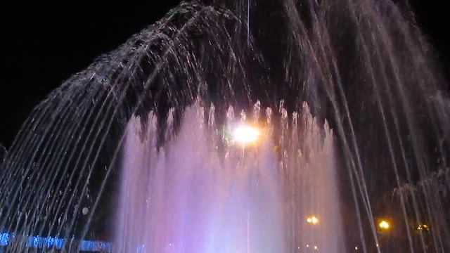Фонтан Сад Шевченко День города Харькова 23 августа 2013 Площадь Свободы смотреть онлайн