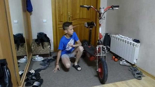 Обзор Электро Самоката E-scooter 1000w 36v смотреть онлайн