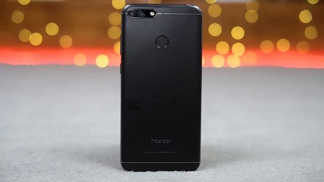 Honor 7A & 7C - Unboxing & Hands On Overview! смотреть онлайн