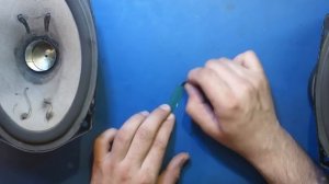 Как удалить мусор из магнитного зазора динамика (чистка динамика)