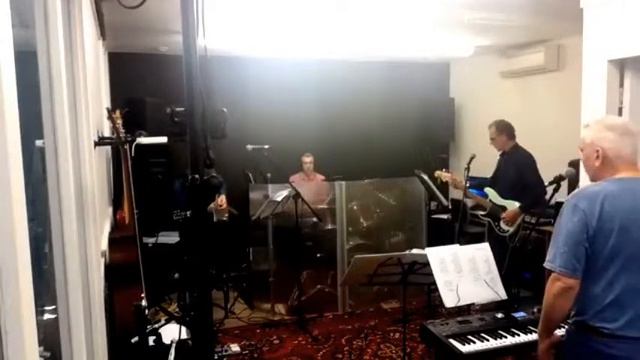 luv is a battlefield -rock cover смотреть онлайн