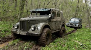 Советский автопром рулит. Два ГАЗ-69, УАЗ Патриот и УАЗ Барс на тяжёлом бездорожье.