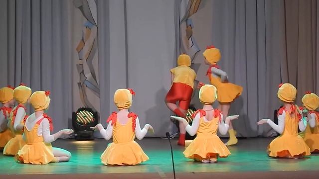 Хореографическая студия «Неваляшки» - «Цыплята», КДК "Мечта" смотреть онлайн