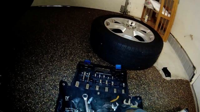 2012 Honda Crosstour rear break caliper replacement part #1 смотреть онлайн