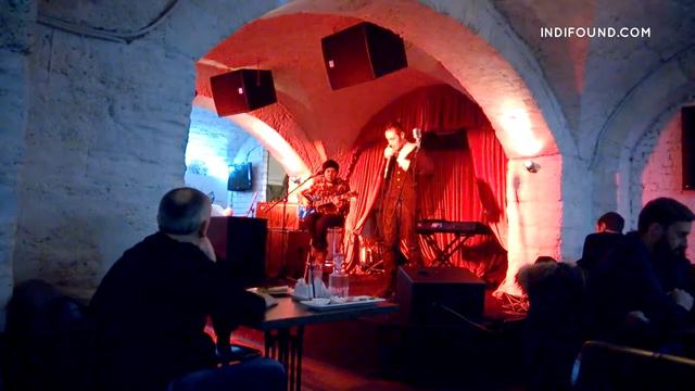 Beatbox&guitar дуэт Flying Swan, Голое искусство 2