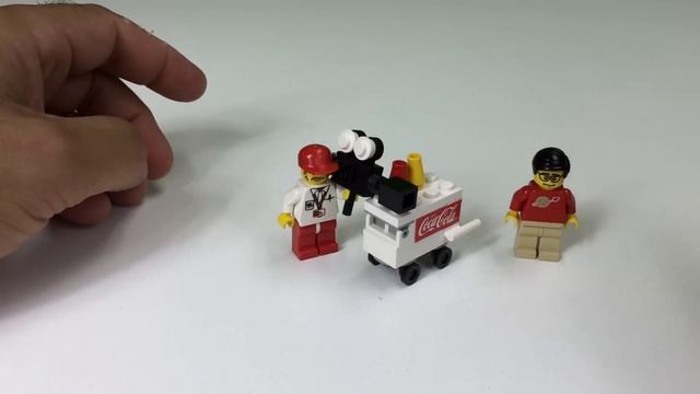 LEGO Studios 4068 Camera Coca Cola Japan Polybag from 2001 смотреть онлайн