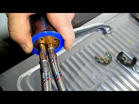 ✅ Как заменить ( снять и поставить) смеситель на кухне своими руками смотреть онлайн