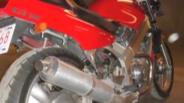 HONDA NT650 Hawk GT смотреть онлайн