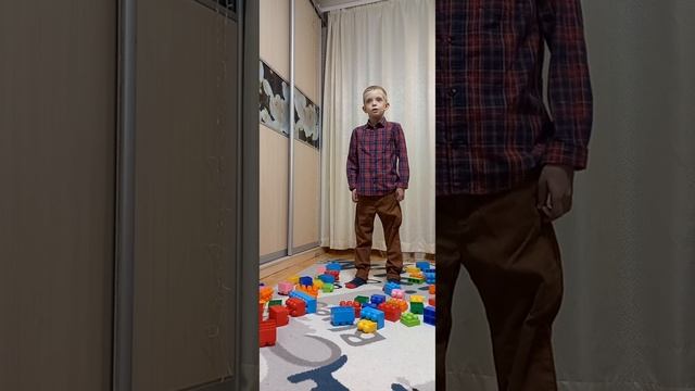 Борис Заходер "Никто" исполняет Артём Бесов 6 лет. ДОУ 1. смотреть онлайн