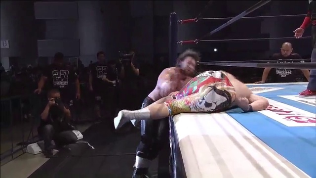 Kenny Omega Vs. Toru Yano (NJPW G1 Climax 27 - Tag 6)