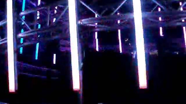 Sandy Warez vs Manone @ Suburbsoundz 27-04-2007 part5 смотреть онлайн