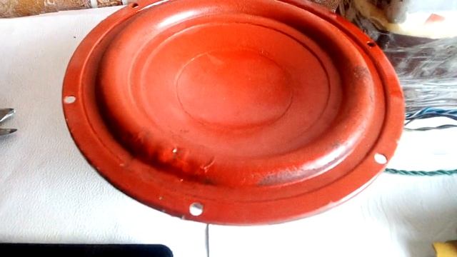 4х канальный усилитель из старой автомагнитолы... смотреть онлайн