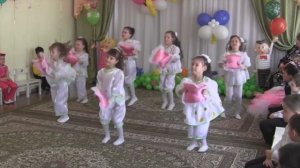 Выпускной в детском саду Танец с подушками "Баю - бай"