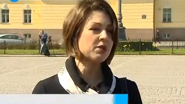 На Сенатской площади моют «Медный всадник» Tелеканал «100 ТВ» смотреть онлайн
