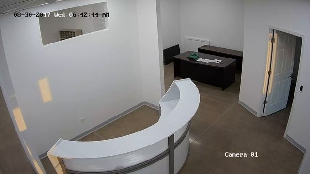 Hikvision DS-2CD2442FWD-IW 4MP IR Cube Network Camera Daytime Picture смотреть онлайн