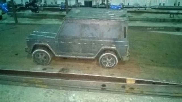 Мангал в виде  Mercedes-Benz Gelandewagen