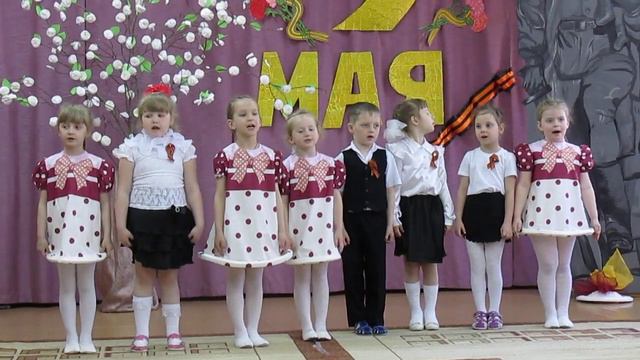 Сережка с малой бронной. Песня группы "Пьеро" смотреть онлайн