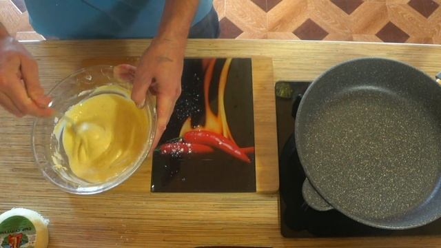 ПИЦЦА НА СКОВОРОДЕ + Как приготовить НАИВКУСНЕЙШУЮ пиццу с грибами смотреть онлайн