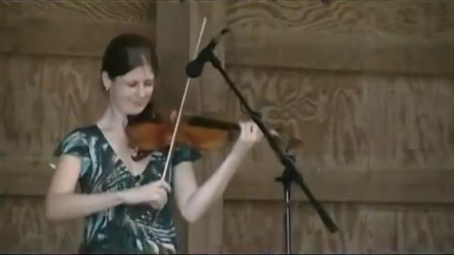 Mari Black plays the Devil's Dream смотреть онлайн