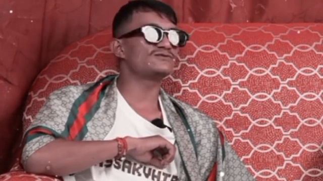 Tuki_-_Aakhir_K_roixa_Jiban___Poetry____video_Viral_hearttouchingwords@tukimusic смотреть онлайн