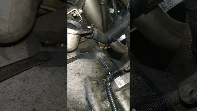 Panne Ford Mondeo mk3 de 2001,calage du moteur au démarrage et a l'accélération смотреть онлайн