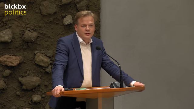 De Oversterfte? Wanneer kan eindelijk het onderzoek daarnaar in gang gezet worden? Wil Omtzigt wete смотреть онлайн