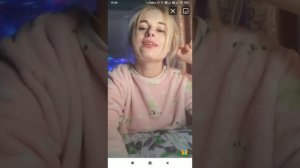 Трансялция с мамбы, поймали пару сисечек женских))))