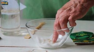 Замочите семена перед посадкой в медовом растворе и получите крепкую, здоровую рассаду