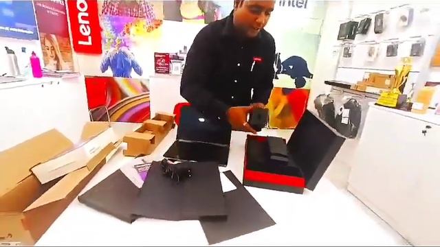 Unboxing Lenovo Yoga Book 9 13IRU8 82YQ001DIN смотреть онлайн