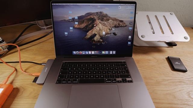 ANKER 7-1 USB-C Hub | Everything In One Hub, With Power Delivery And 4K HDMI | MacBook Pro 16“ [4K]