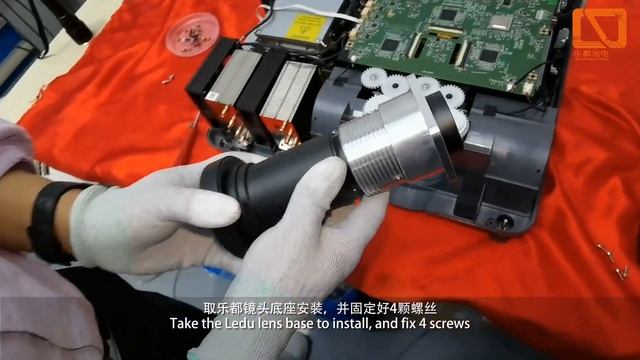 SONY VPL-PHZ60/VPL-PHZ50 Projector Disassemble And Install 0.7:1 Lens