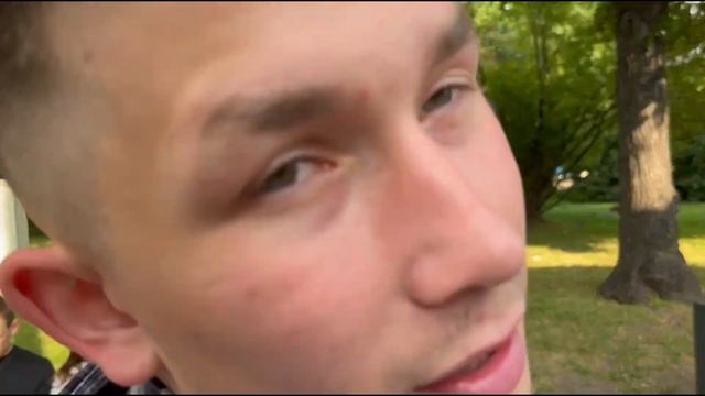 ПЕРВЫЙ РАЗ В МОСКВЕ | ВЛОГ смотреть онлайн