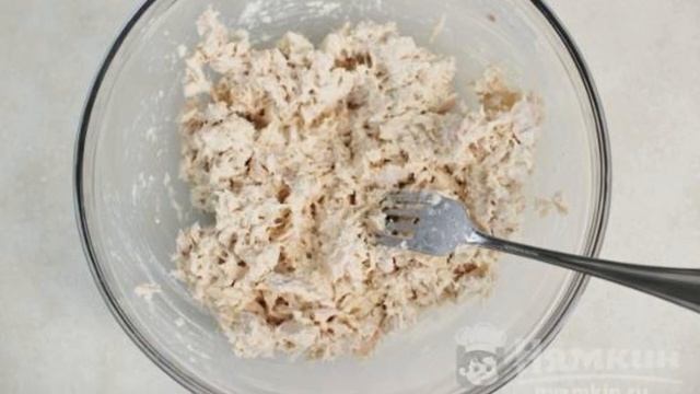 Layered Mimosa salad with canned tuna смотреть онлайн