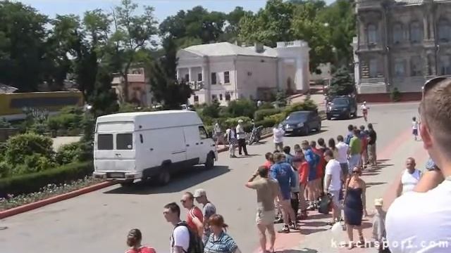 Подарим детям мир спорта. Бег на 10 км .wmv смотреть онлайн