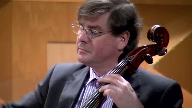 Valerius Ensemble speelt Adolphe Busch: Quintet (Deel 1) смотреть онлайн