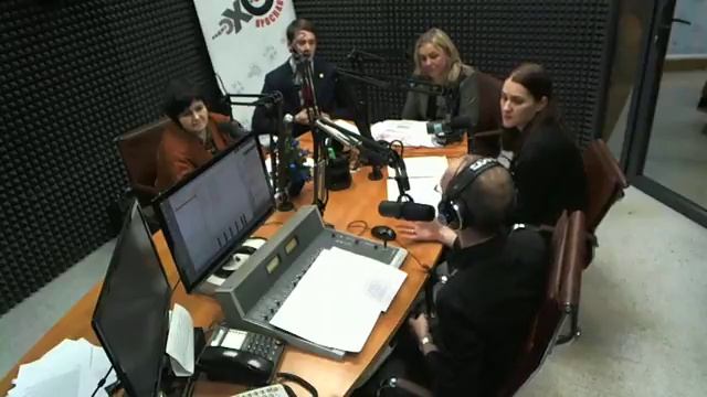 Должен ли учитель нравится ученику? смотреть онлайн