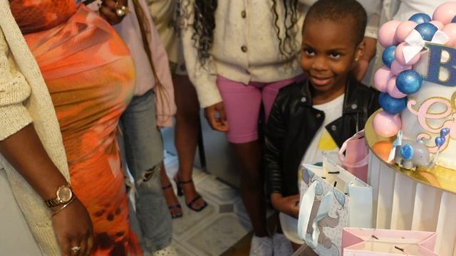 A WEEK IN MY LIFE.... CLEARING OUT MY SD CARD смотреть онлайн