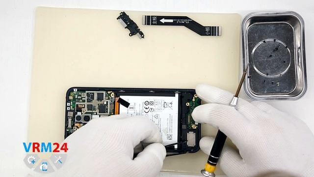 How to disassemble ? Nokia 7.1 TA-1095 Take apart Tutorial смотреть онлайн