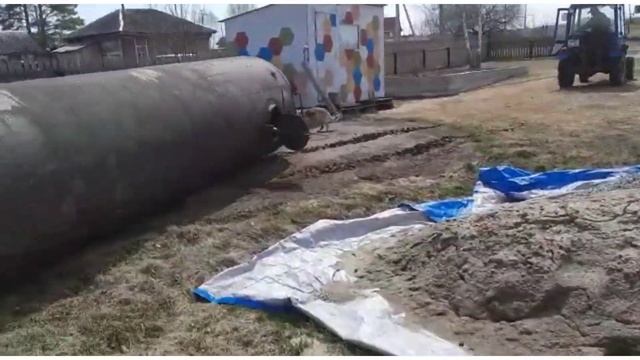 Небольшой тест на тяговые возможности трактора. смотреть онлайн