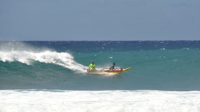 Outrigger Canoe Surfing смотреть онлайн