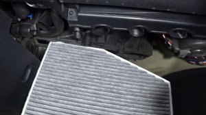 Замена салонного фильтра VW Golf Plus, Golf 5, Golf 6. Replacing the cabin filter.