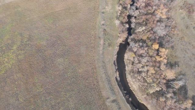 Село Мамалаевка с квадрокоптера,с высоты птичьего полета 180 метров,Речка Самара.Часть 15. смотреть онлайн