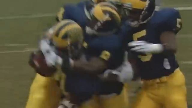 Greatest punt return ever! Desmond Howard Heisman Pose смотреть онлайн